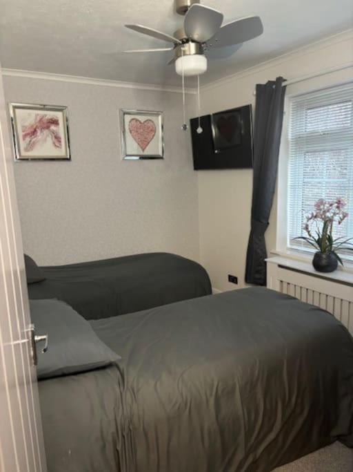Clarke'S Airbnb Villa Worthing Buitenkant foto