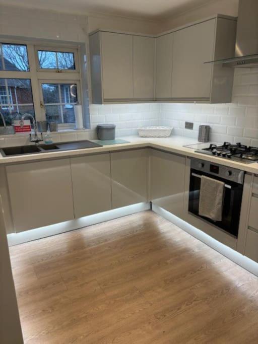 Clarke'S Airbnb Villa Worthing Buitenkant foto
